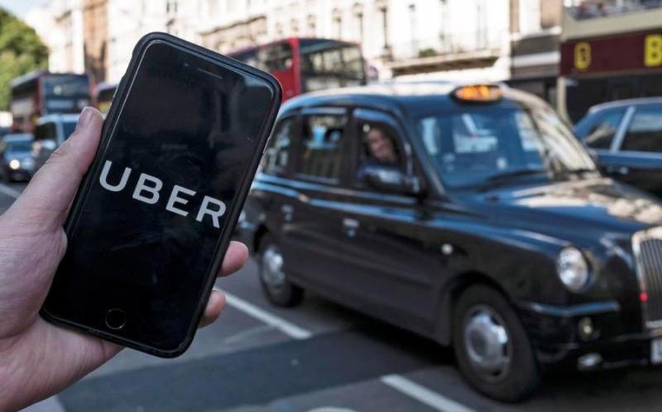 Uber pierde licencia para operar en Londres